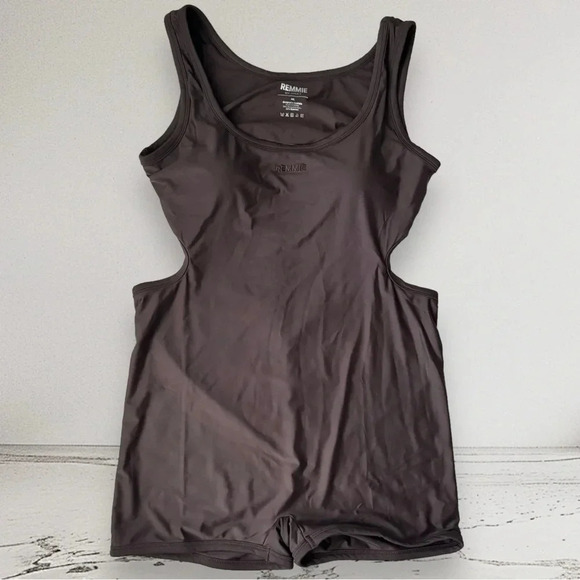 NEW REMMIE BY RILEY Coffee Reversible Romper ONE PIECE SWIMSUIT Size 4XL - Picture 7 of 11